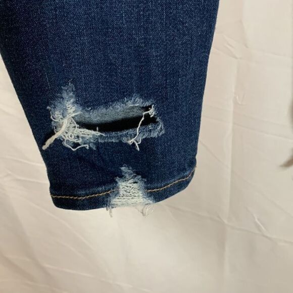 American Eagle Dark Wash Distressed High Rise Jeggings - Picture 13 of 16